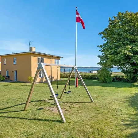 Sira - 25m From The Sea By Interhome בית נופש